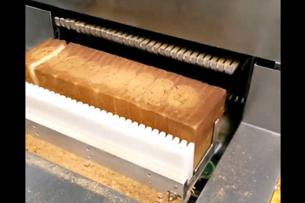 小口袋面包生产线！